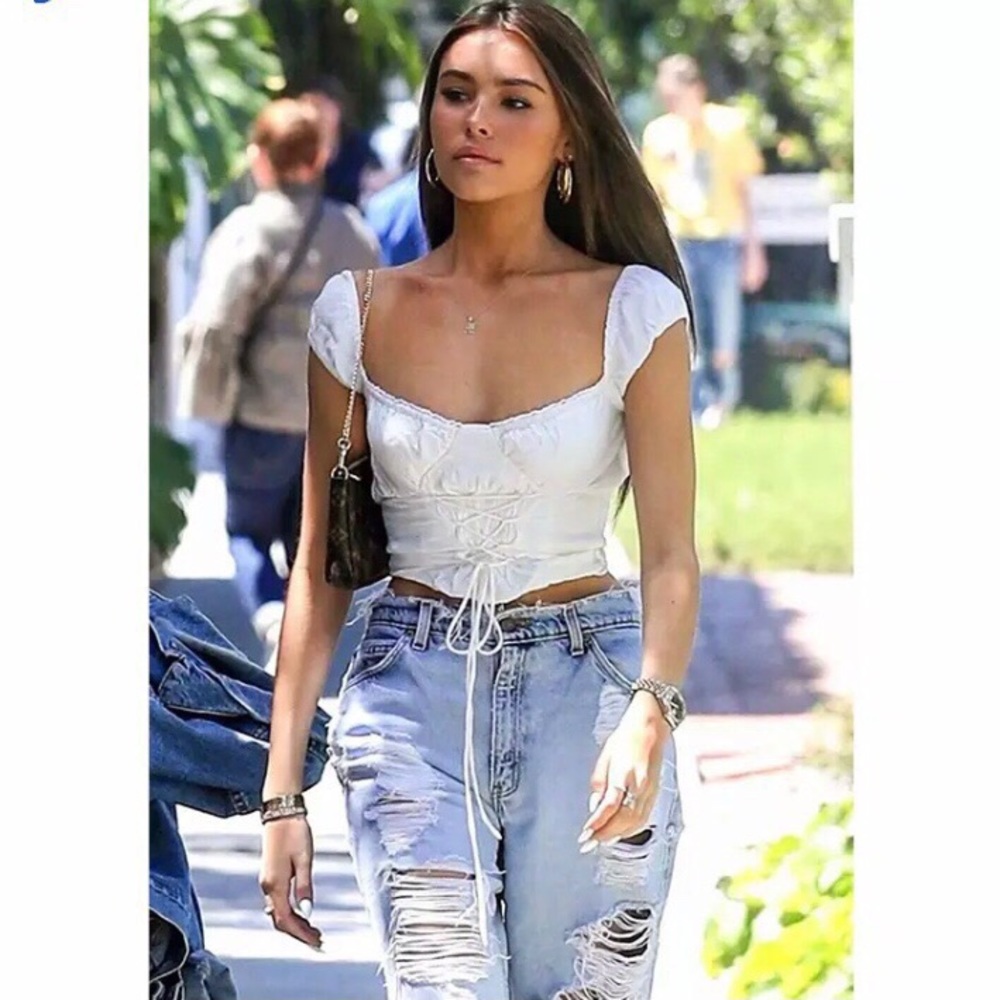 SOLD White Milkmaid Corset Top 🤍